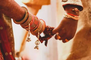 marriages-between-nris-ocis-indian-citizens-must-be-registered-in-india-law-commission-recommends- marriages-between-nris-ocis-indian-citizens-must-be-registered-in-india-law-commission-recommends-